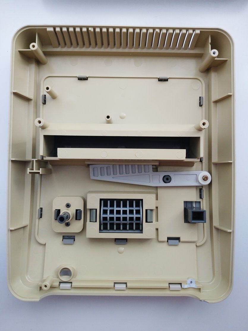 写真で解説】スーパーファミコンをDTC-27で分解してみた－ヒカルの